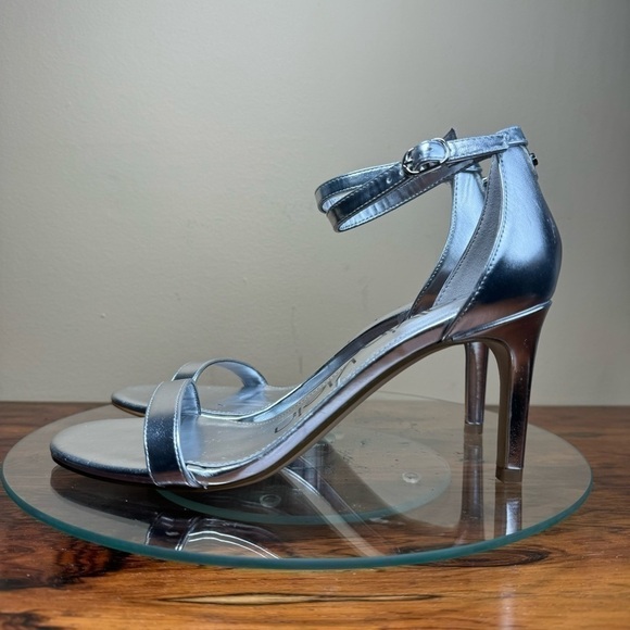 CALVIN KLEIN Women's Fairy Dress Sandals in Silver Faux Leather - Picture 7 of 16